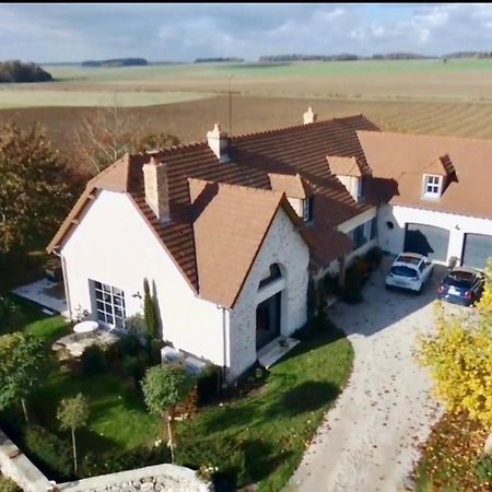 Les Rougemonts Coton Apartment Champguyon Exterior photo