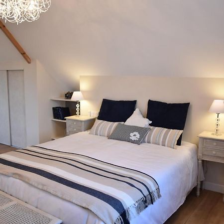 Les Rougemonts Coton Apartment Champguyon Exterior photo